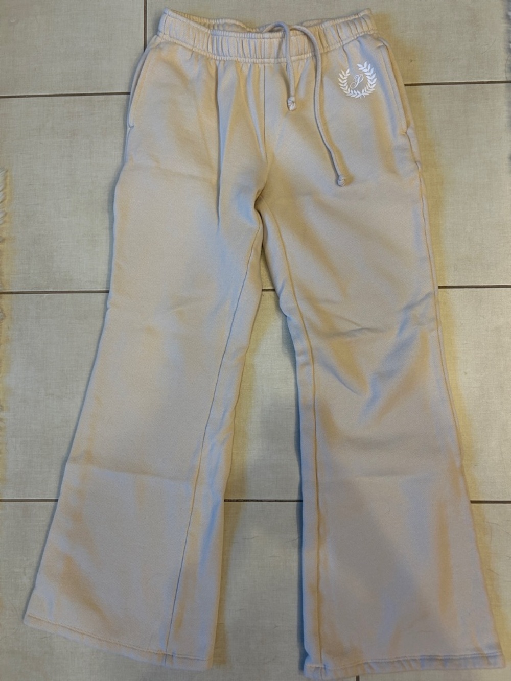 VS PINK Cream Flare Sweatpants with Drawstring Waist & Pockets XS